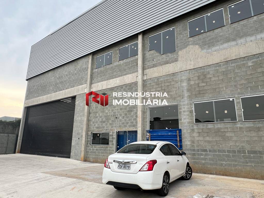 Depósito-Galpão-Armazém para alugar, 1600m² - Foto 2