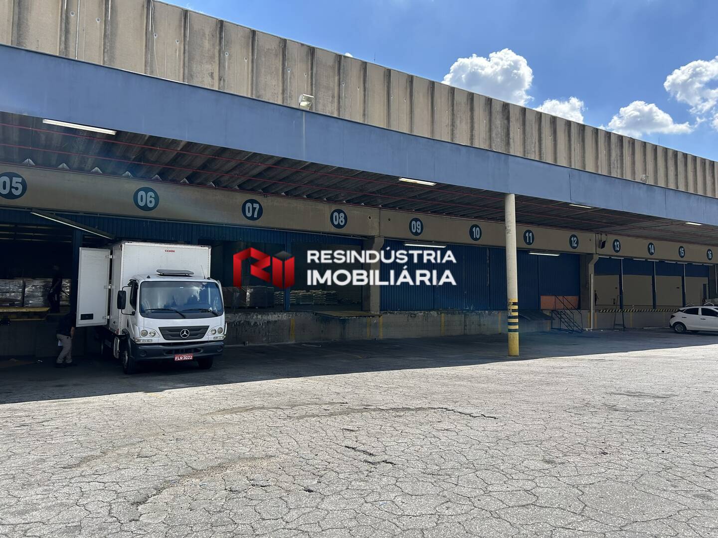 Depósito-Galpão-Armazém para alugar, 5895m² - Foto 3