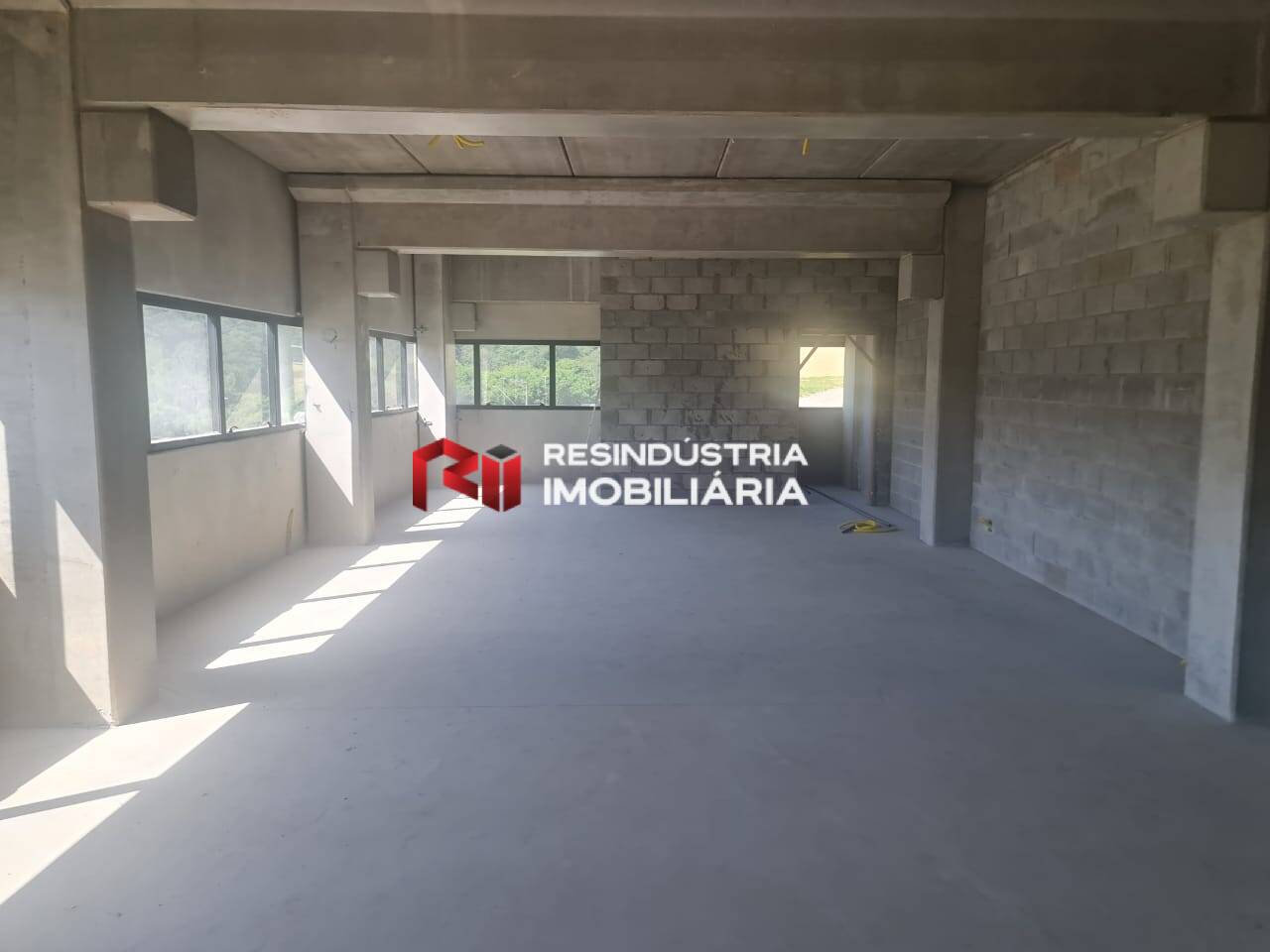 Depósito-Galpão-Armazém para alugar, 1000m² - Foto 8