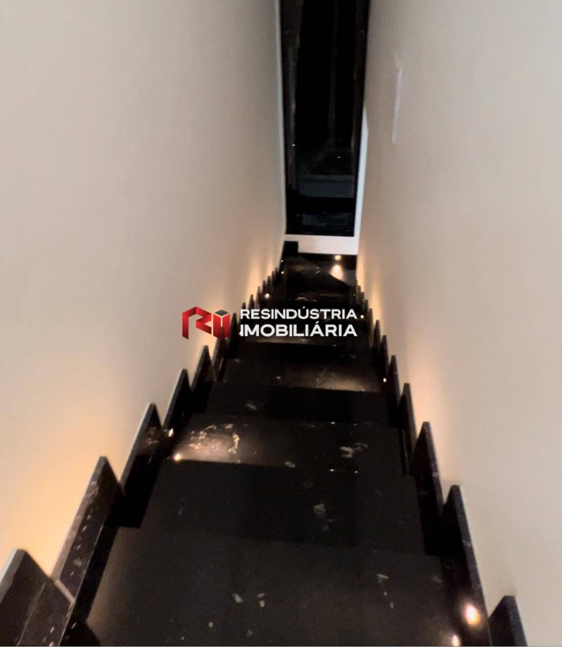 Sobrado à venda com 3 quartos, 143m² - Foto 37