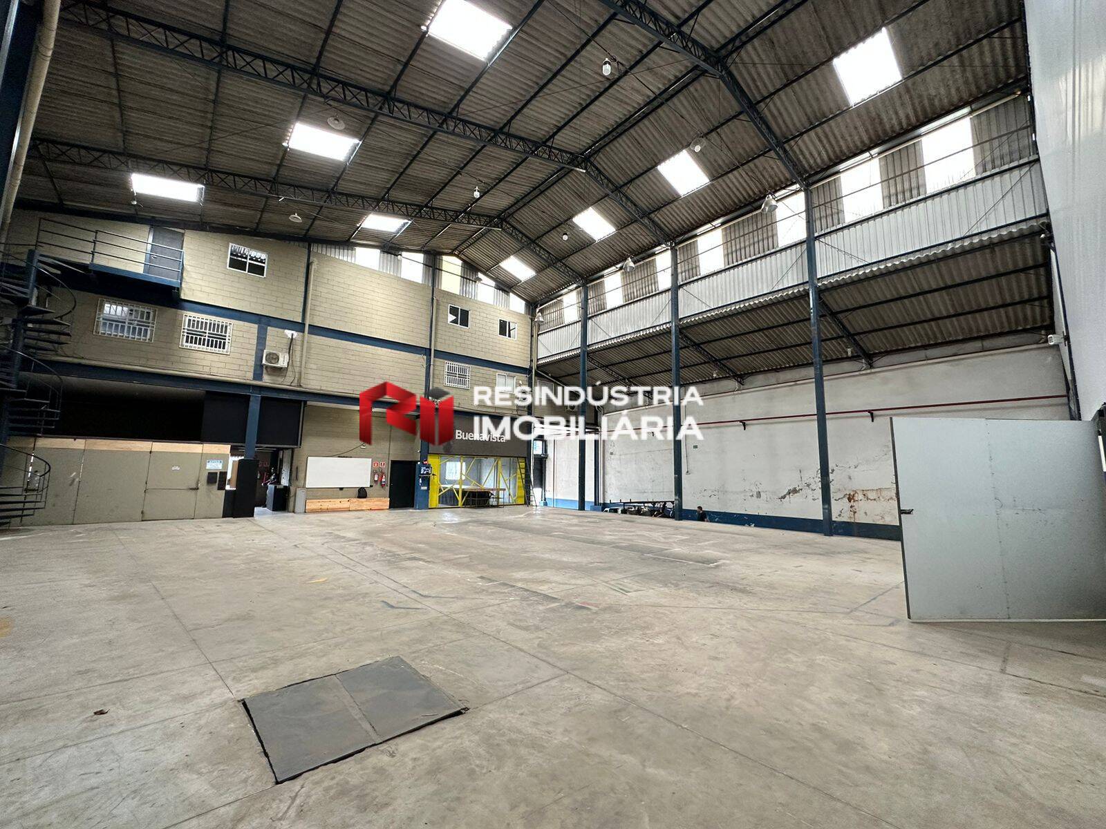 Depósito-Galpão-Armazém para alugar, 1358m² - Foto 7