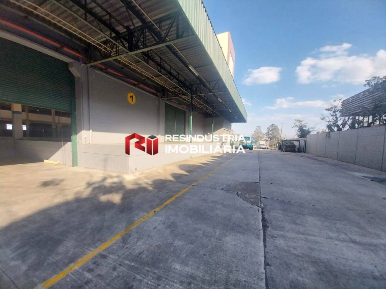 Depósito-Galpão-Armazém para alugar, 2400m² - Foto 38