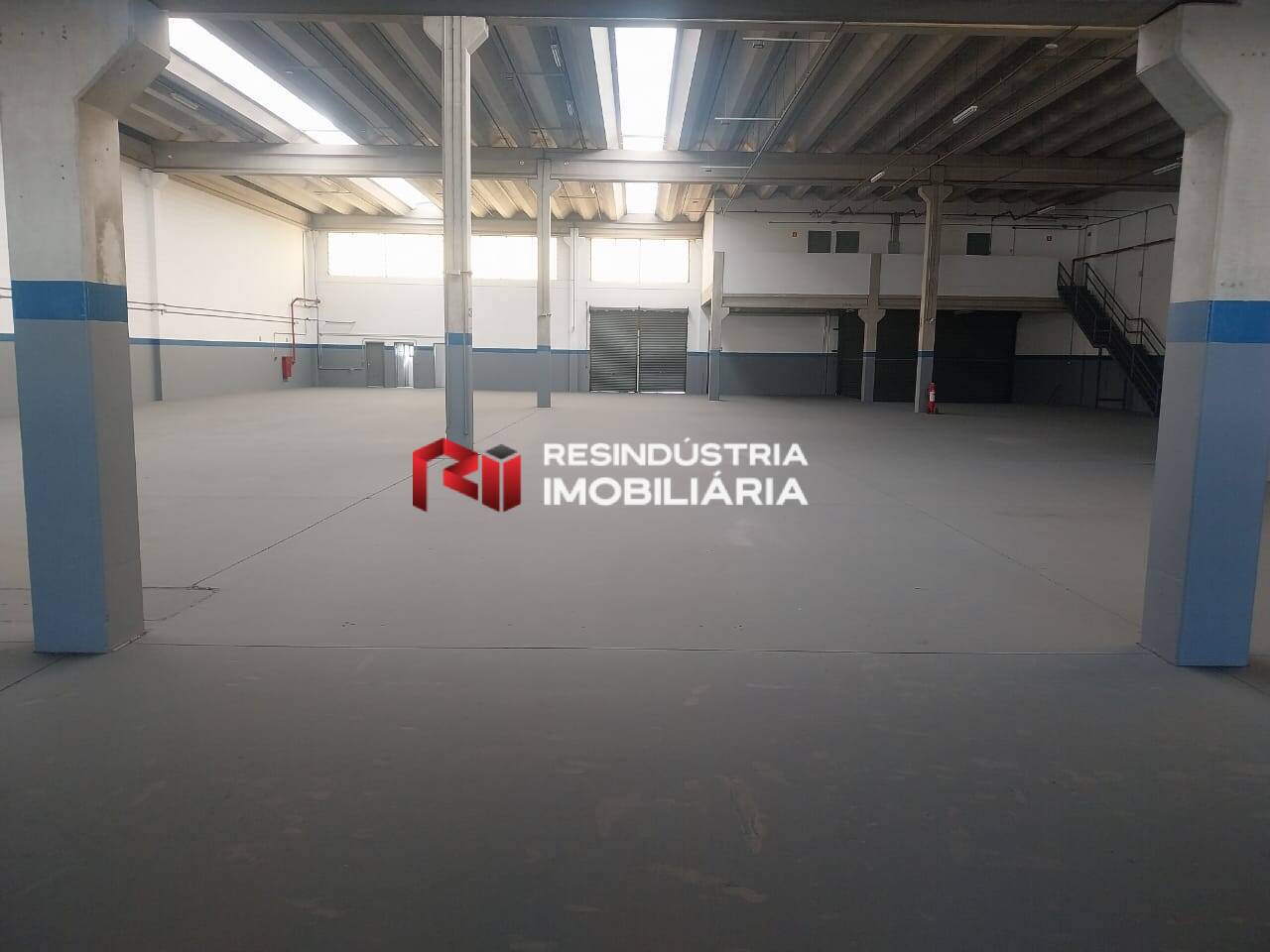 Depósito-Galpão-Armazém para alugar, 2400m² - Foto 43