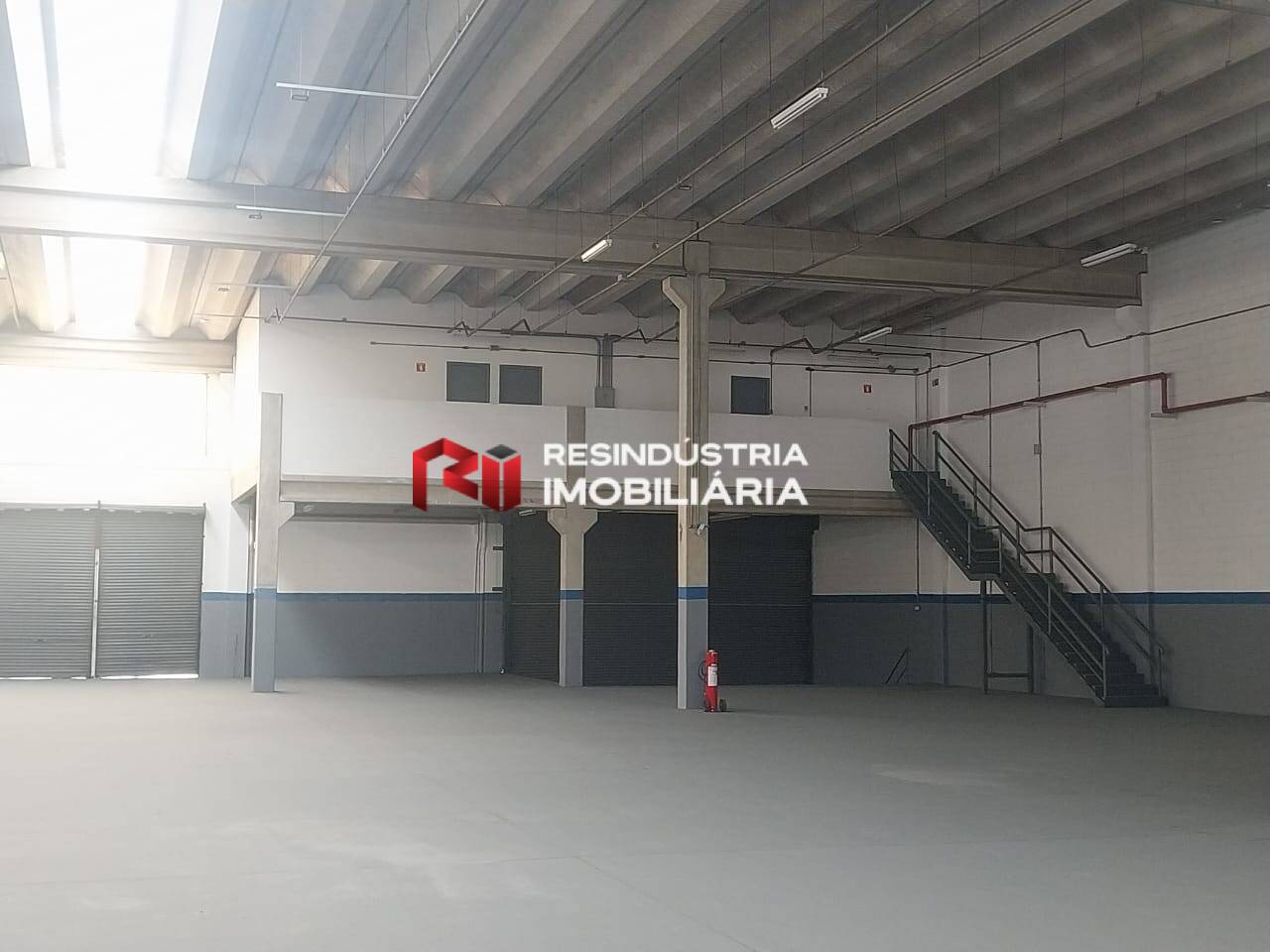 Depósito-Galpão-Armazém para alugar, 2400m² - Foto 42