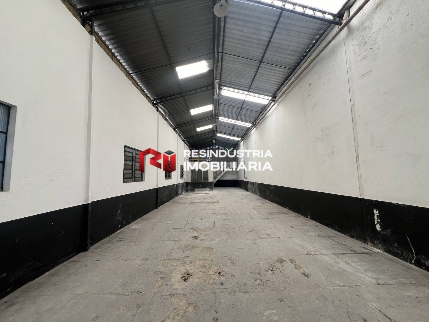 Depósito-Galpão-Armazém para alugar, 450m² - Foto 34