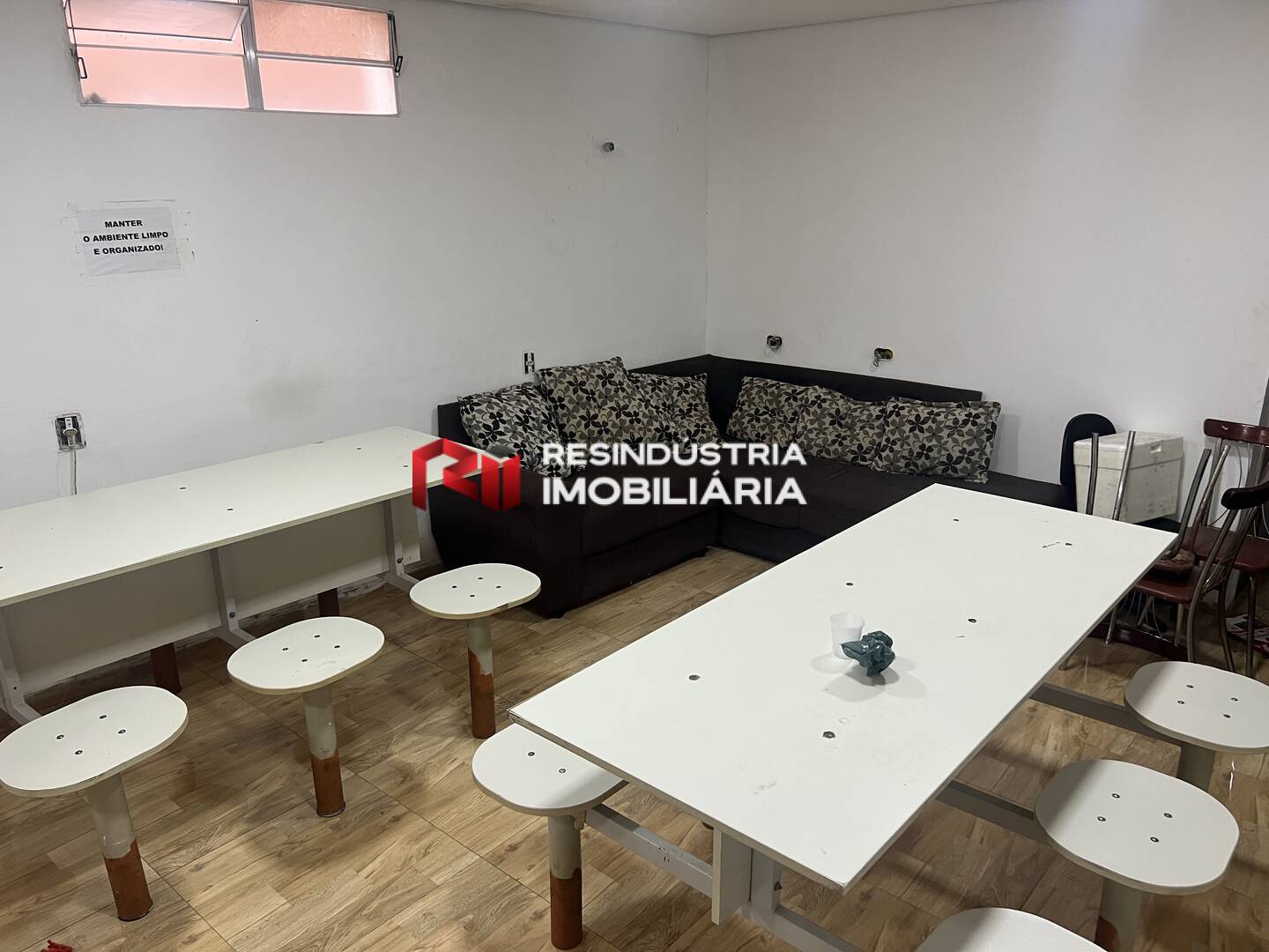 Prédio Inteiro para alugar, 900m² - Foto 14