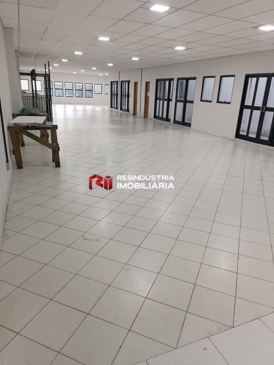 Depósito-Galpão-Armazém para alugar, 960m² - Foto 13