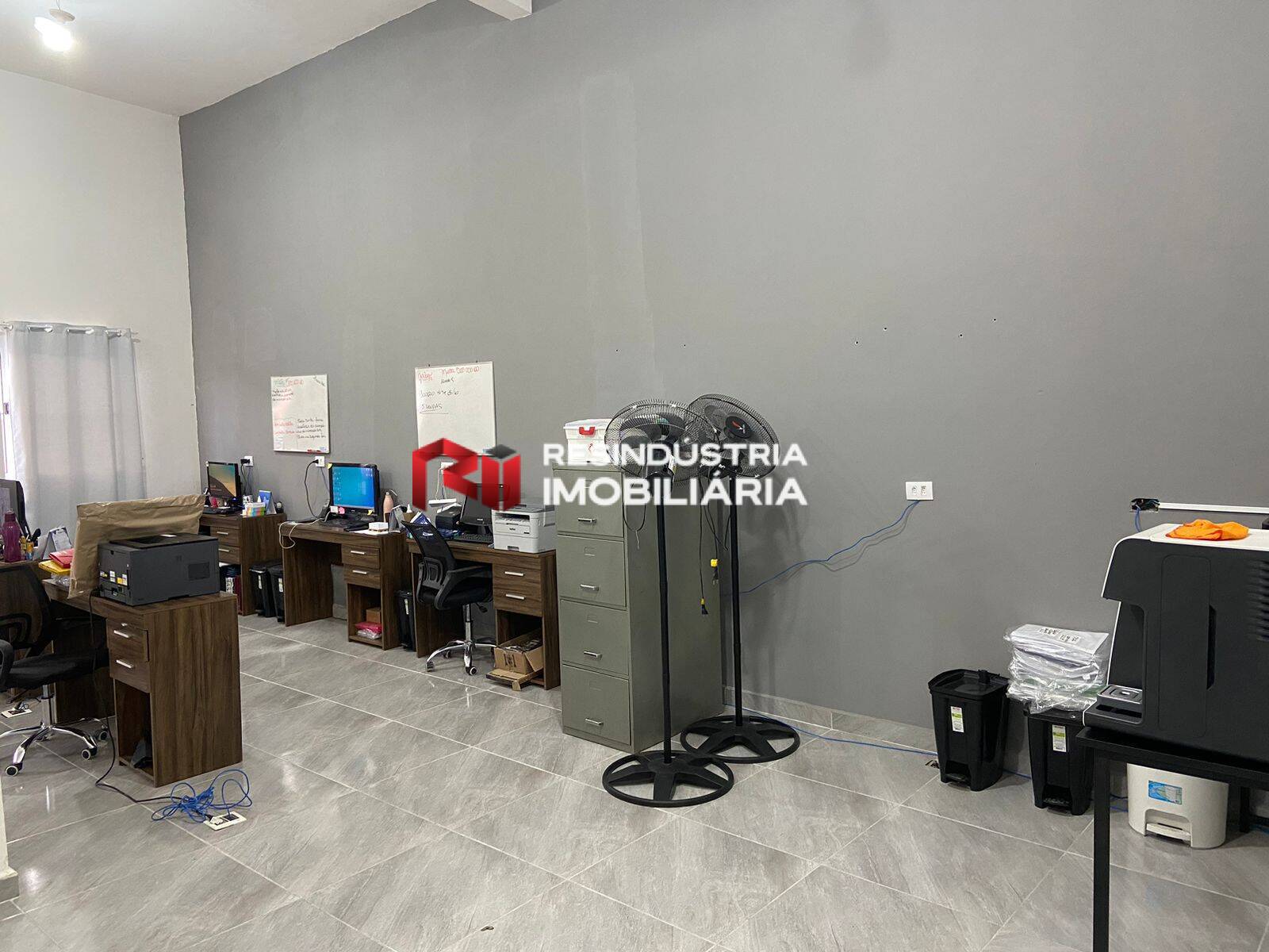 Prédio Inteiro para alugar, 900m² - Foto 7