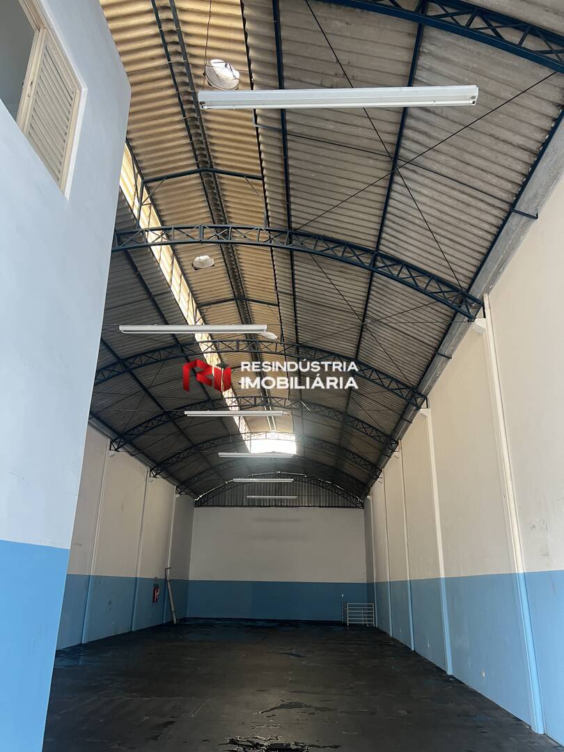 Depósito-Galpão-Armazém para alugar, 411m² - Foto 19