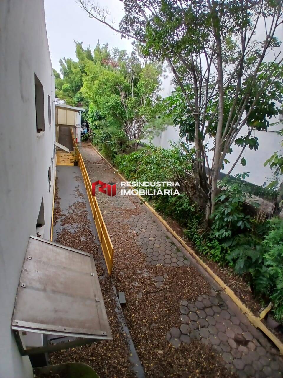 Depósito-Galpão-Armazém para alugar, 1649m² - Foto 9