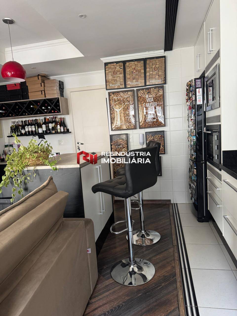 Apartamento à venda com 1 quarto, 50m² - Foto 11