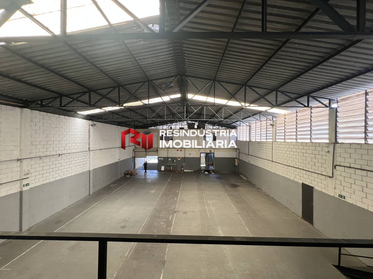 Depósito-Galpão-Armazém para alugar, 640m² - Foto 16