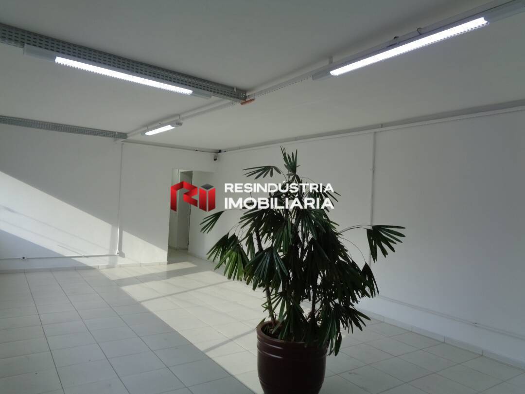 Depósito-Galpão-Armazém à venda e aluguel, 629m² - Foto 24