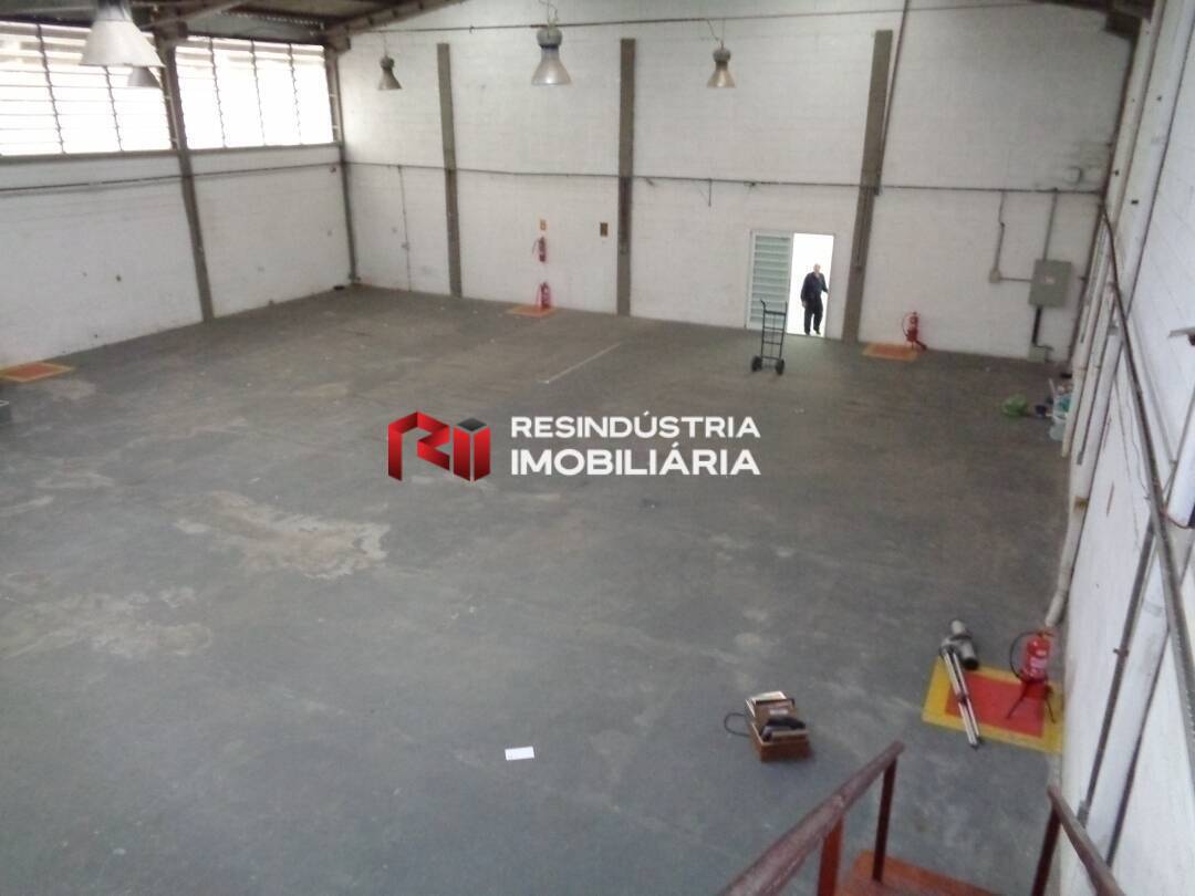 Depósito-Galpão-Armazém à venda e aluguel, 629m² - Foto 47