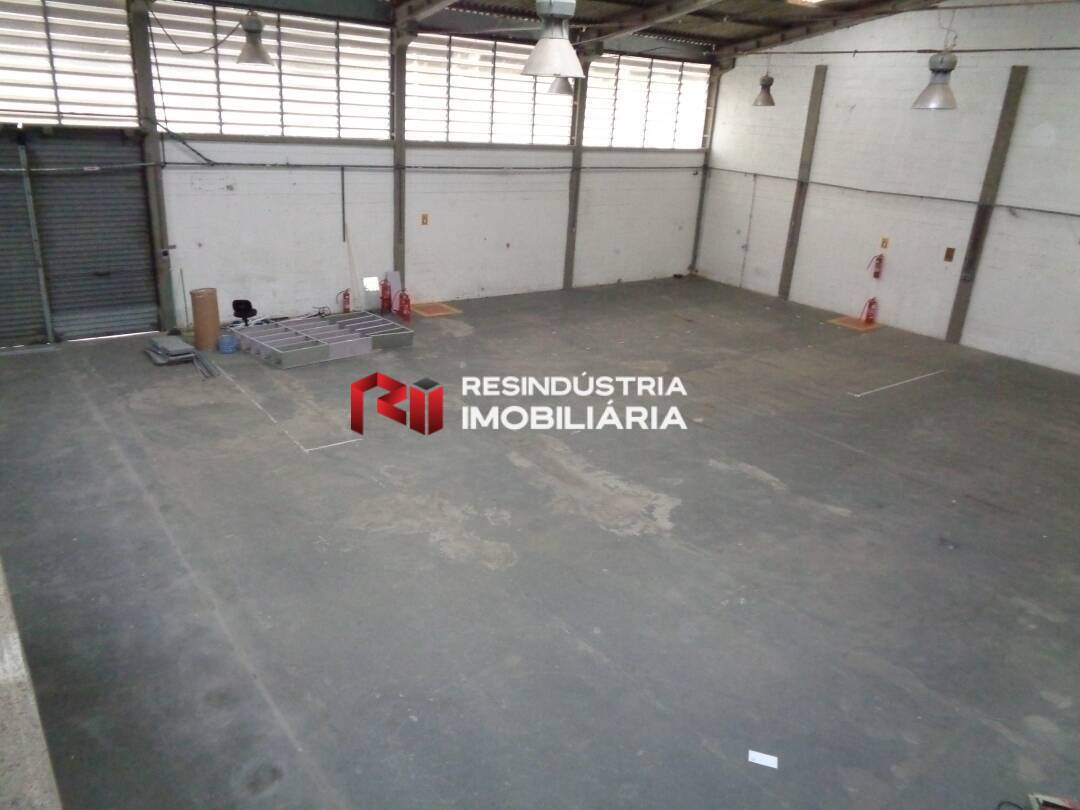 Depósito-Galpão-Armazém à venda e aluguel, 629m² - Foto 49