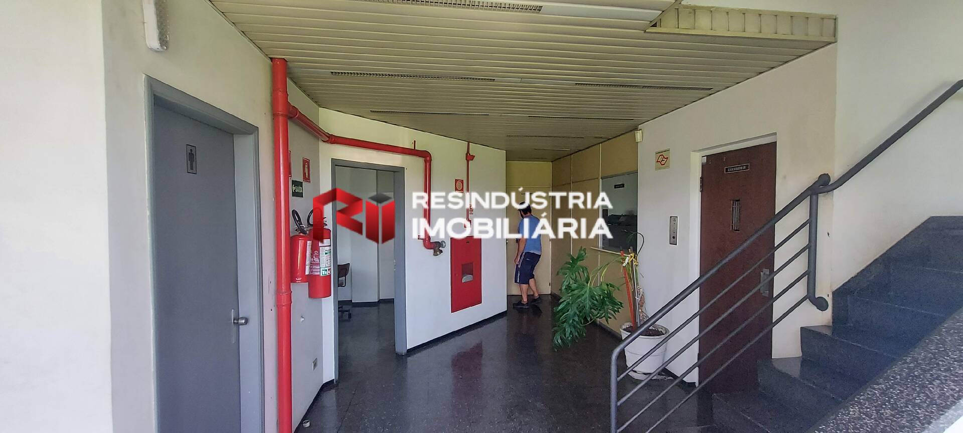 Depósito-Galpão-Armazém à venda e aluguel, 2500m² - Foto 32