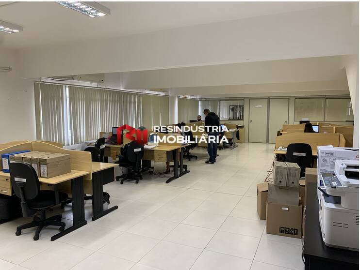 Depósito-Galpão-Armazém para alugar, 1800m² - Foto 9