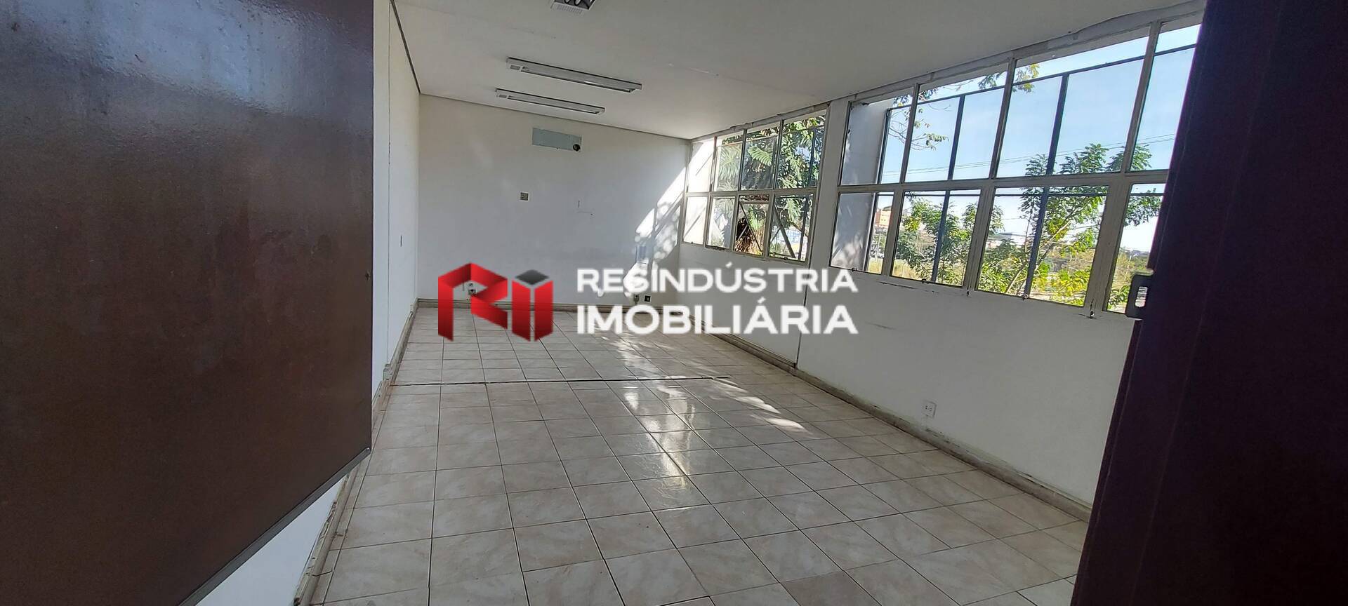 Prédio Inteiro para alugar, 2500m² - Foto 20