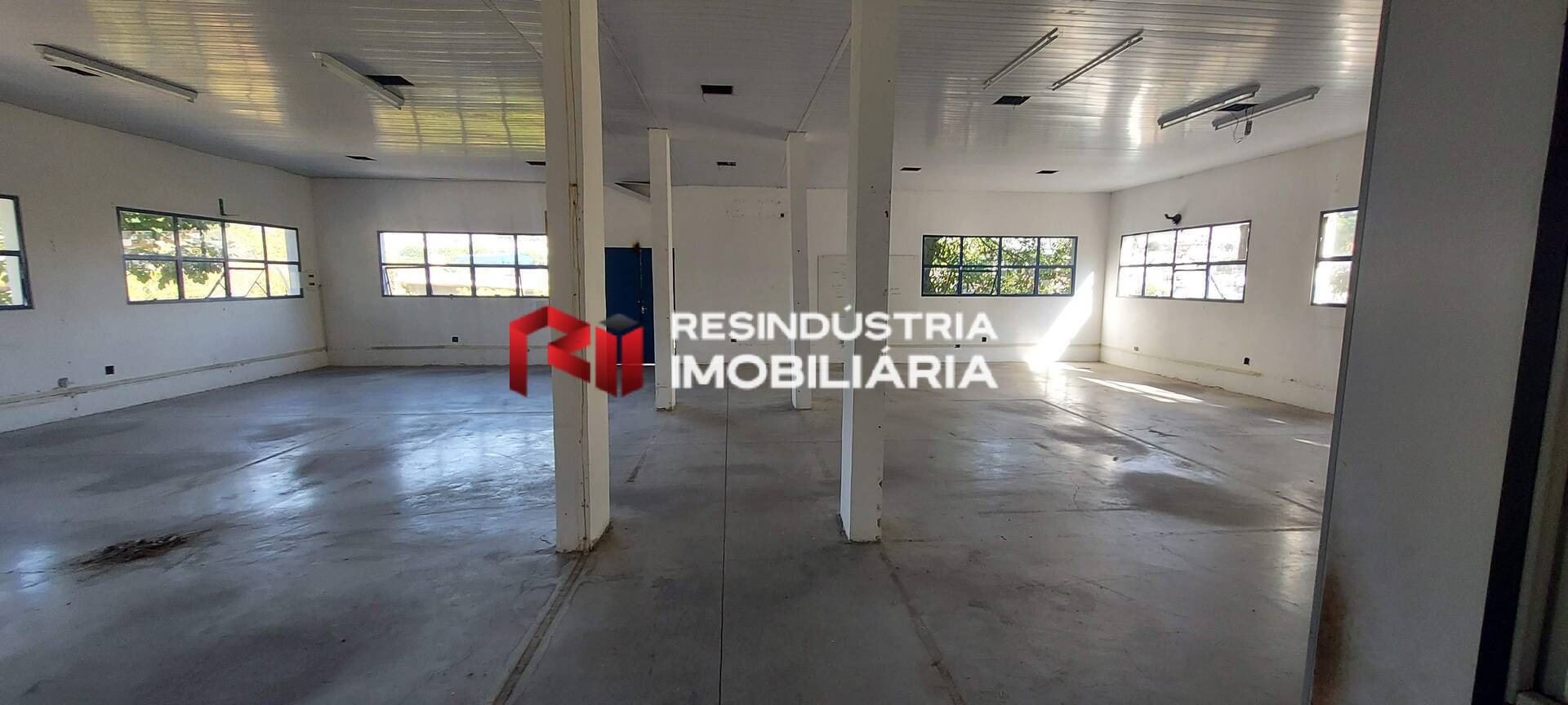 Prédio Inteiro para alugar, 2500m² - Foto 34